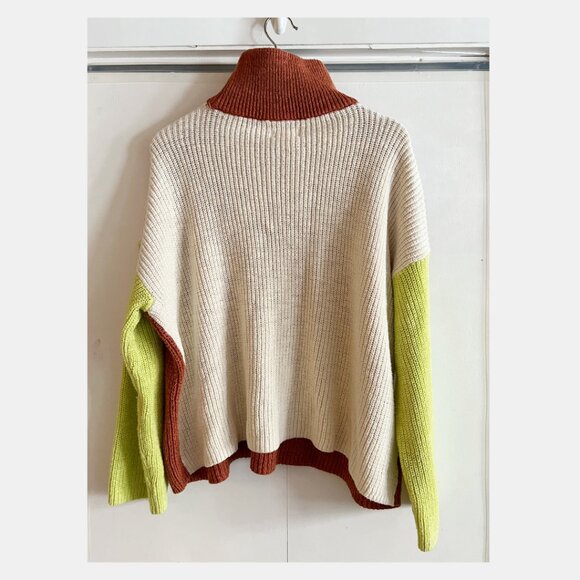 COLORBLOCK Sweater from Lou & Gray - Picture 3 of 10